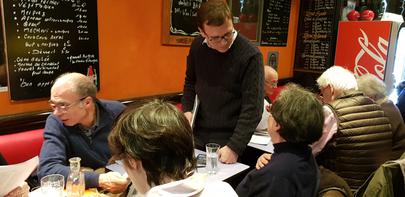 Ambiance de la soirée grand débat national saint-cloud au petit bar : image 7 Ambiance de la soirée grand débat national saint-cloud au petit bar : image 7