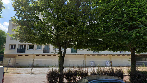 Ancienne station-service<br>167 boulevard de la République